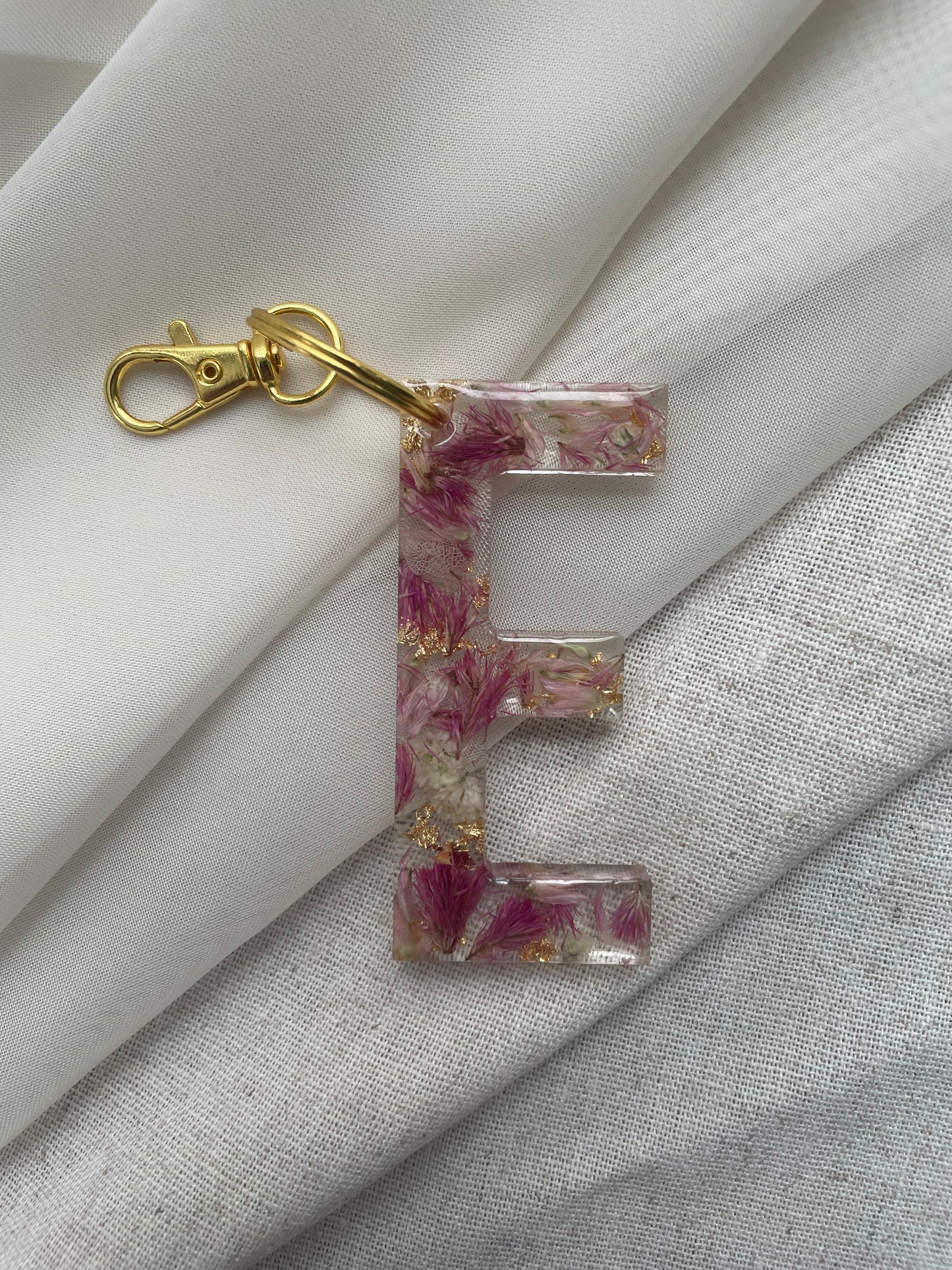 E LETTER KEYCHAIN